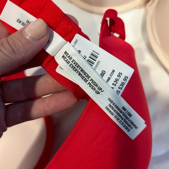 Two victorias secret wear everywhere push up bras NWT - Picture 4 of 5